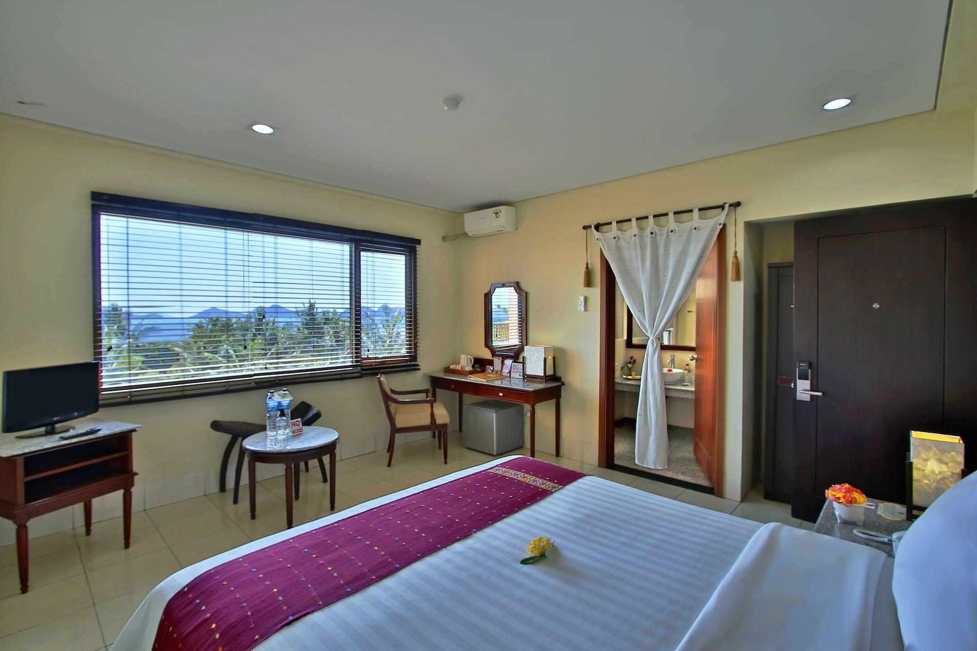 The Jayakarta Suites Komodo Flores Labuan Bajo Exterior foto